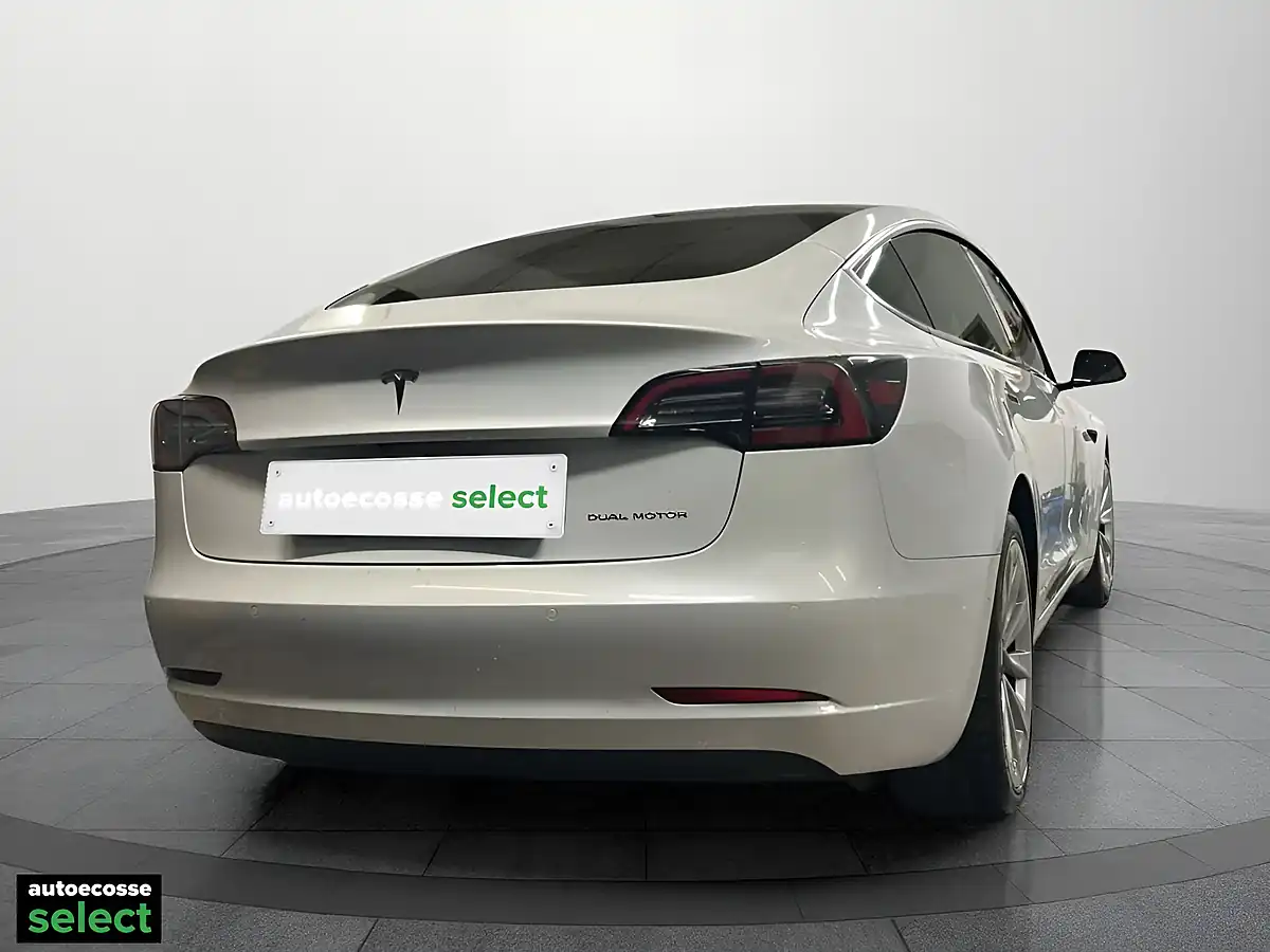 Used 2021 Tesla Model 3 Long Range White - Interior and Exterior details 9