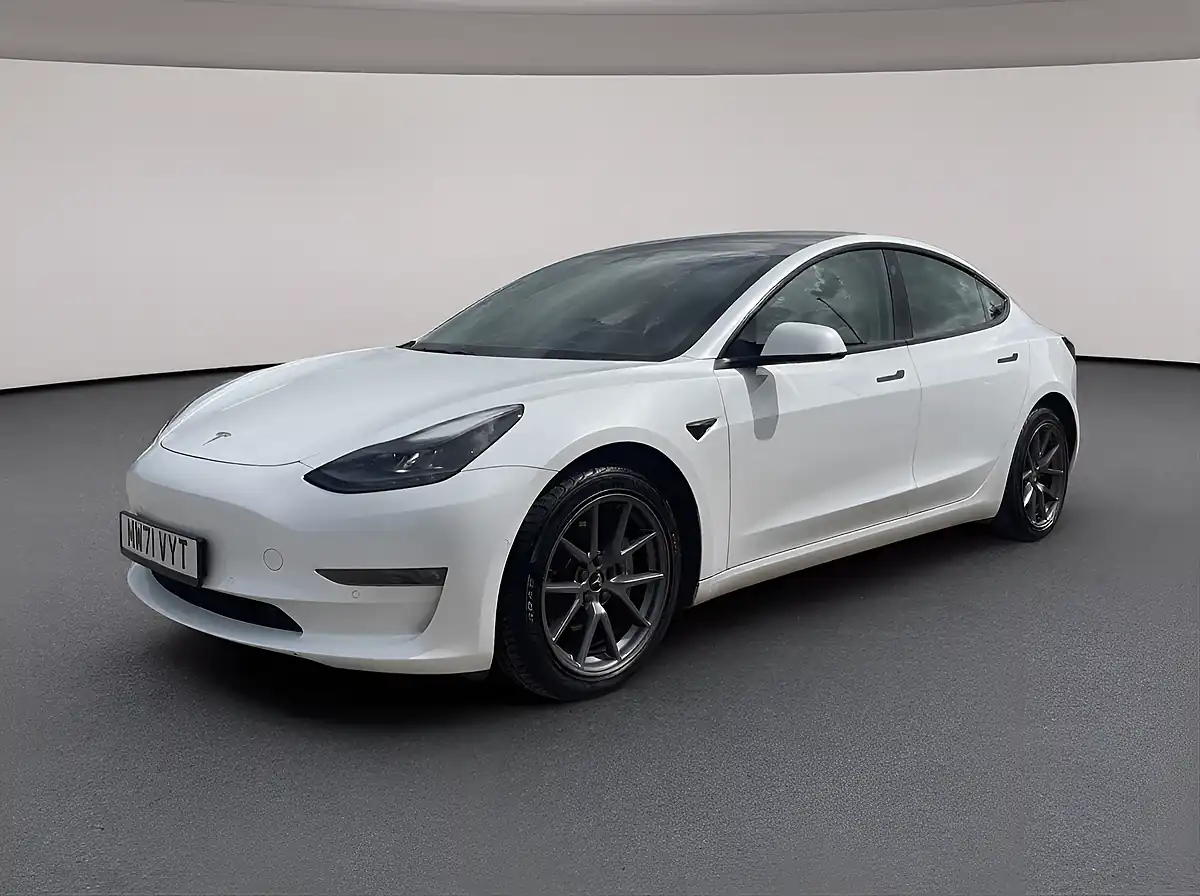 Used 2021 Tesla Model 3 Long Range White - Interior and Exterior details 3