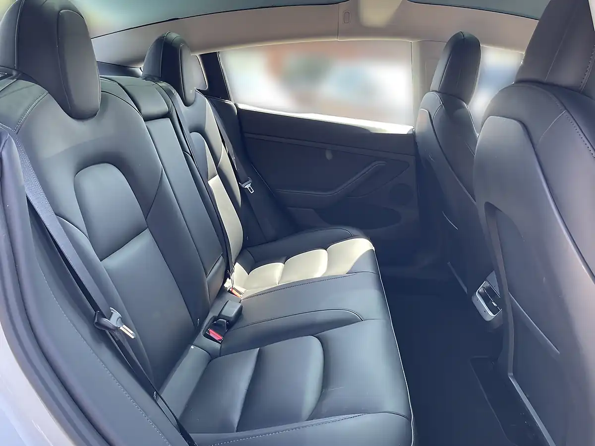 Used 2021 Tesla Model 3 Long Range White - Interior and Exterior details 10