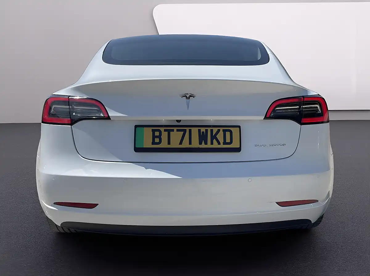 Used 2021 Tesla Model 3 Long Range White - Interior and Exterior details 6
