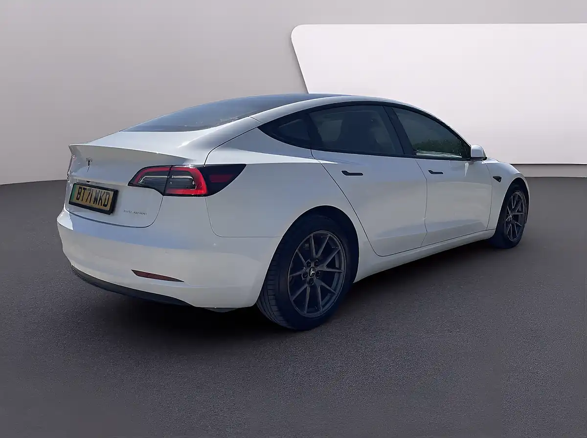 Used 2021 Tesla Model 3 Long Range White - Interior and Exterior details 7