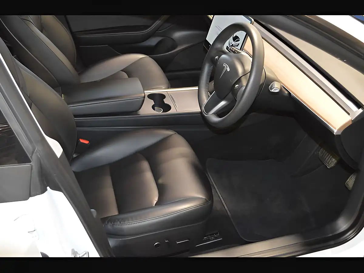 Used 2021 Tesla Model 3 Long Range White - Interior and Exterior details 12