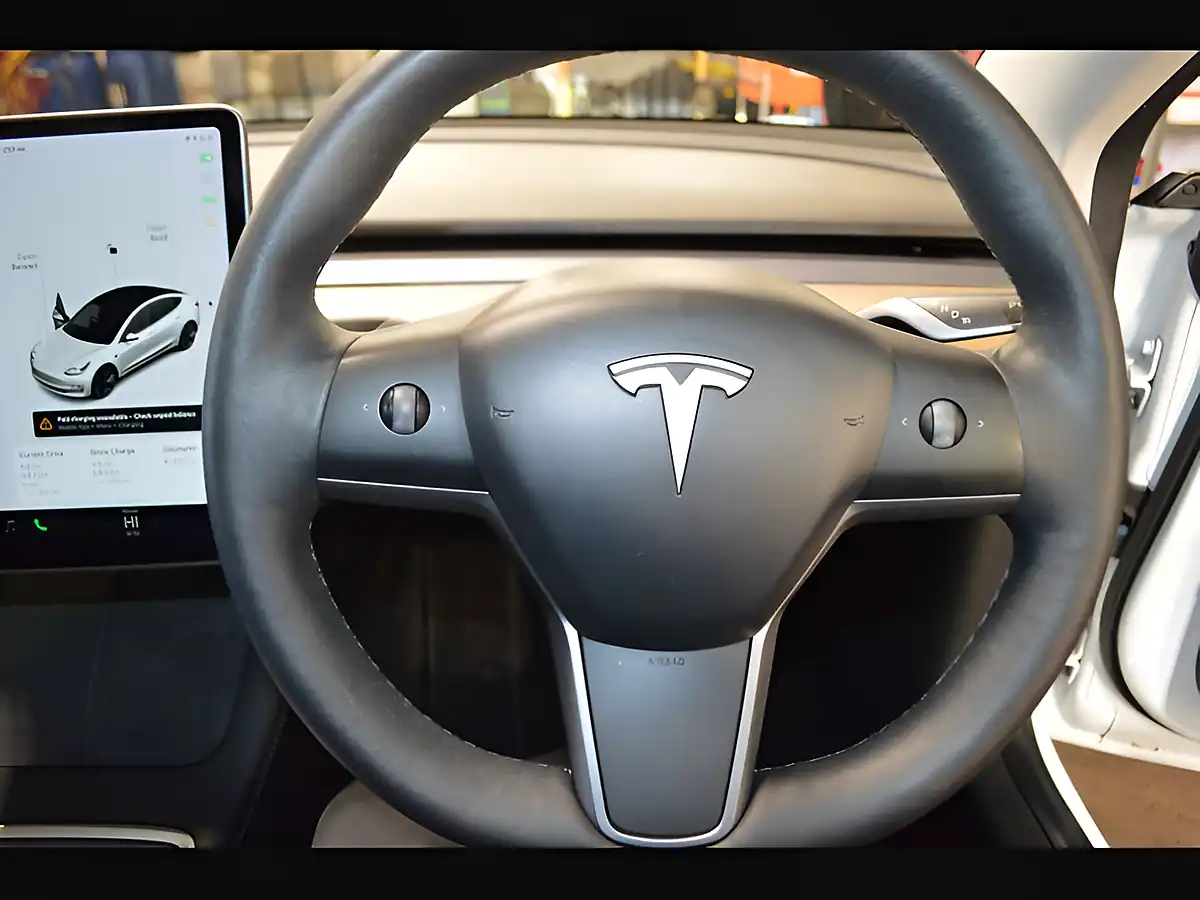 Used 2021 Tesla Model 3 Long Range White - Interior and Exterior details 15