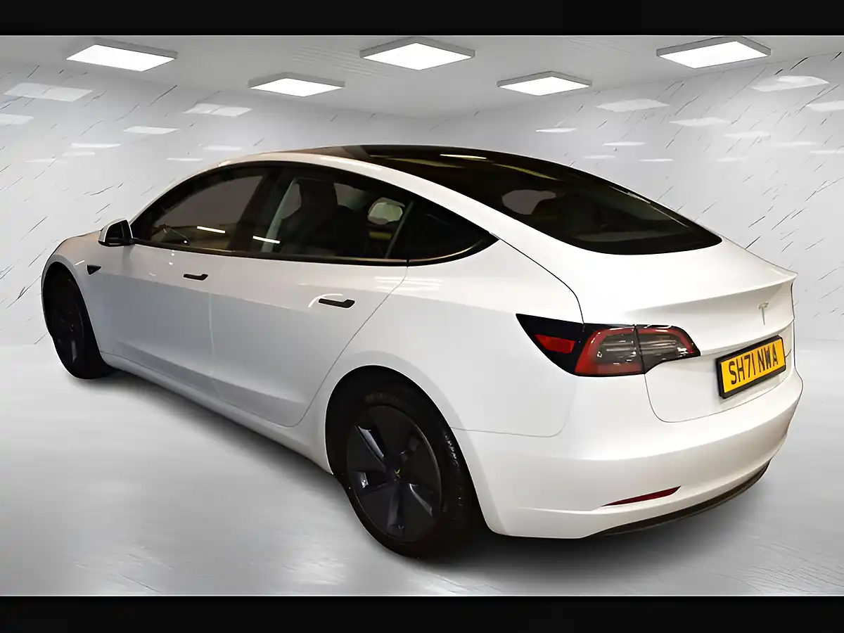 Used 2021 Tesla Model 3 Long Range White - Interior and Exterior details 6