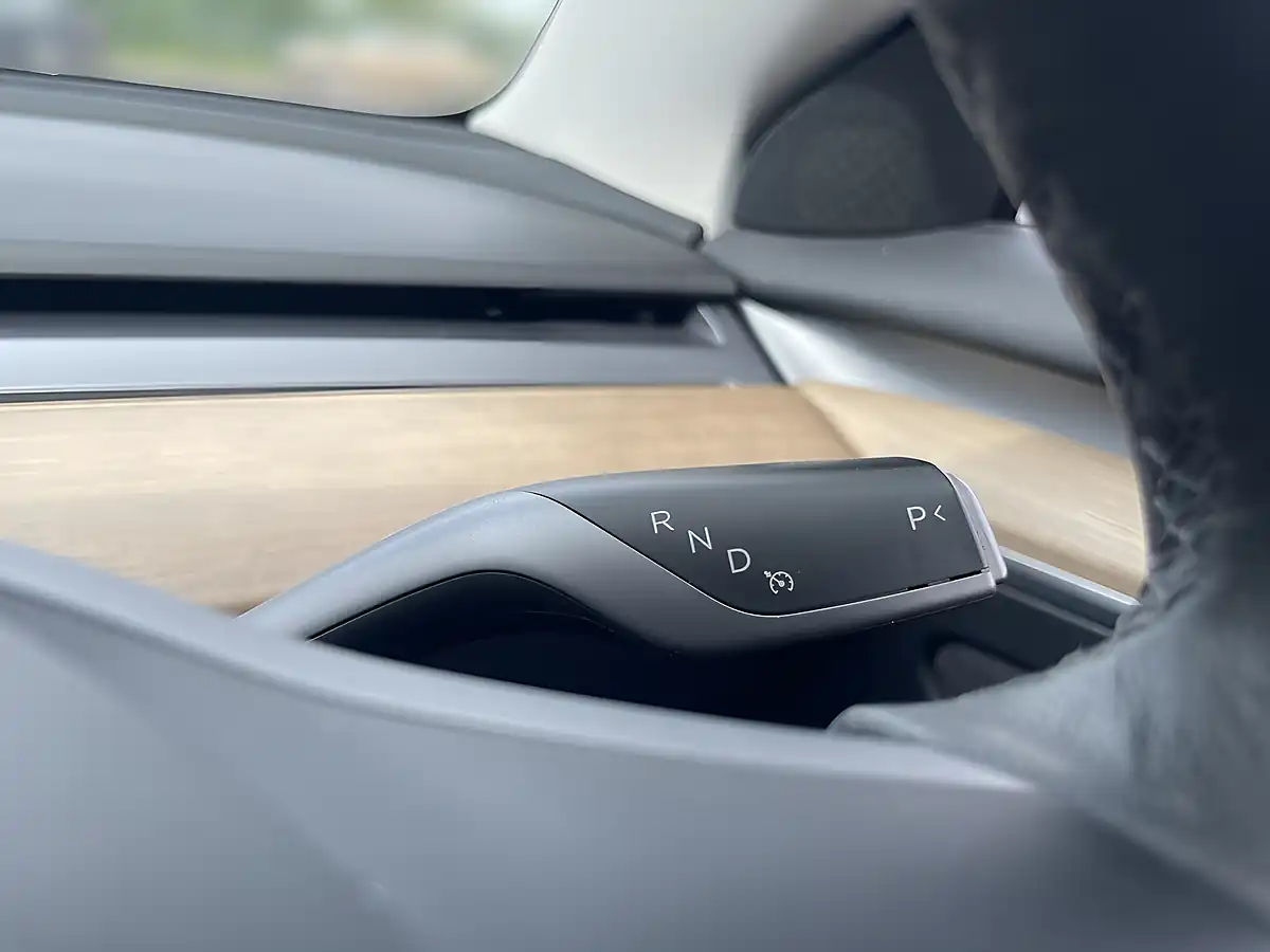 Used 2021 Tesla Model 3 Long Range White - Interior and Exterior details 4