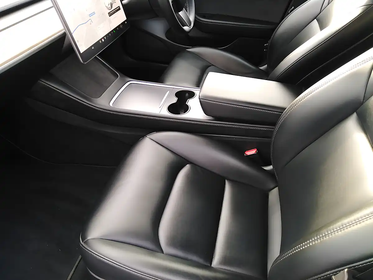 Used 2021 Tesla Model 3 Long Range White - Interior and Exterior details 12