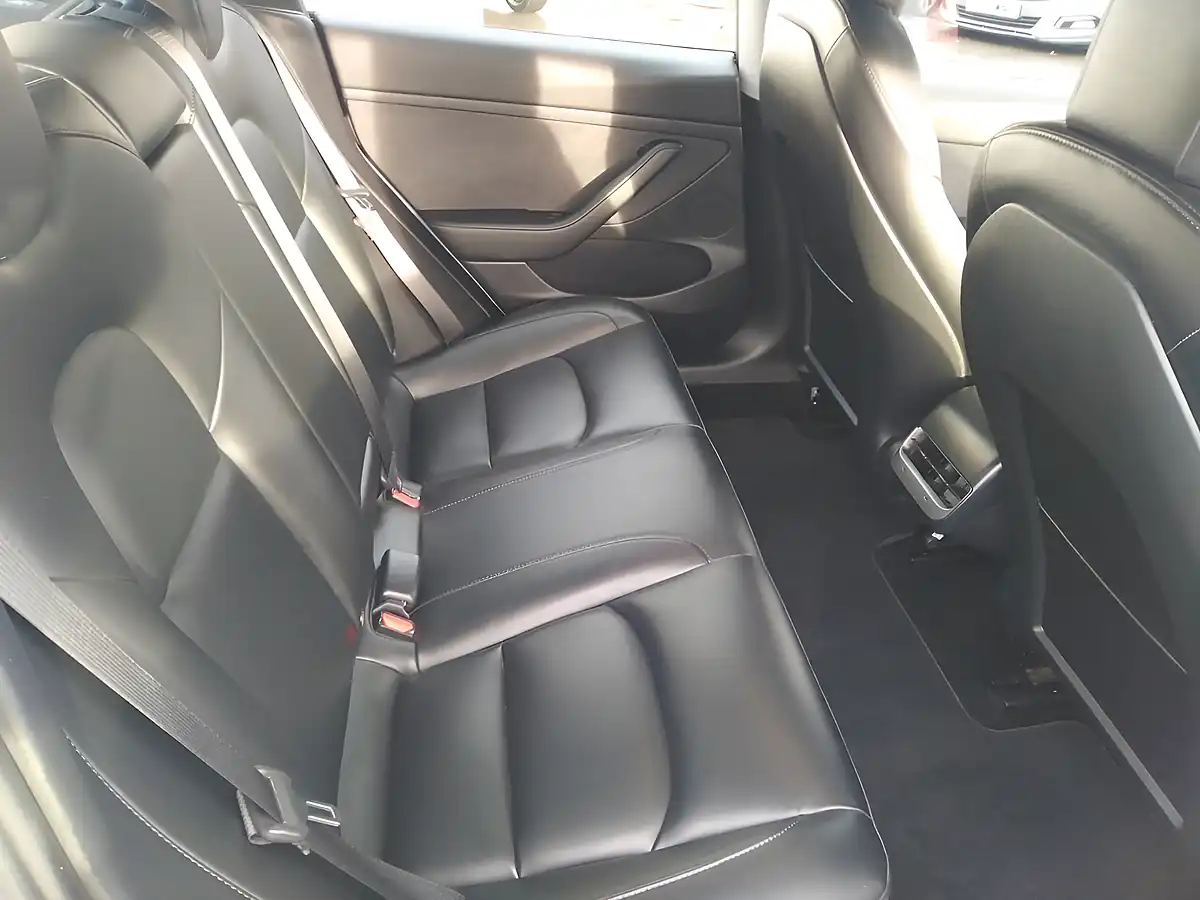 Used 2021 Tesla Model 3 Long Range White - Interior and Exterior details 9