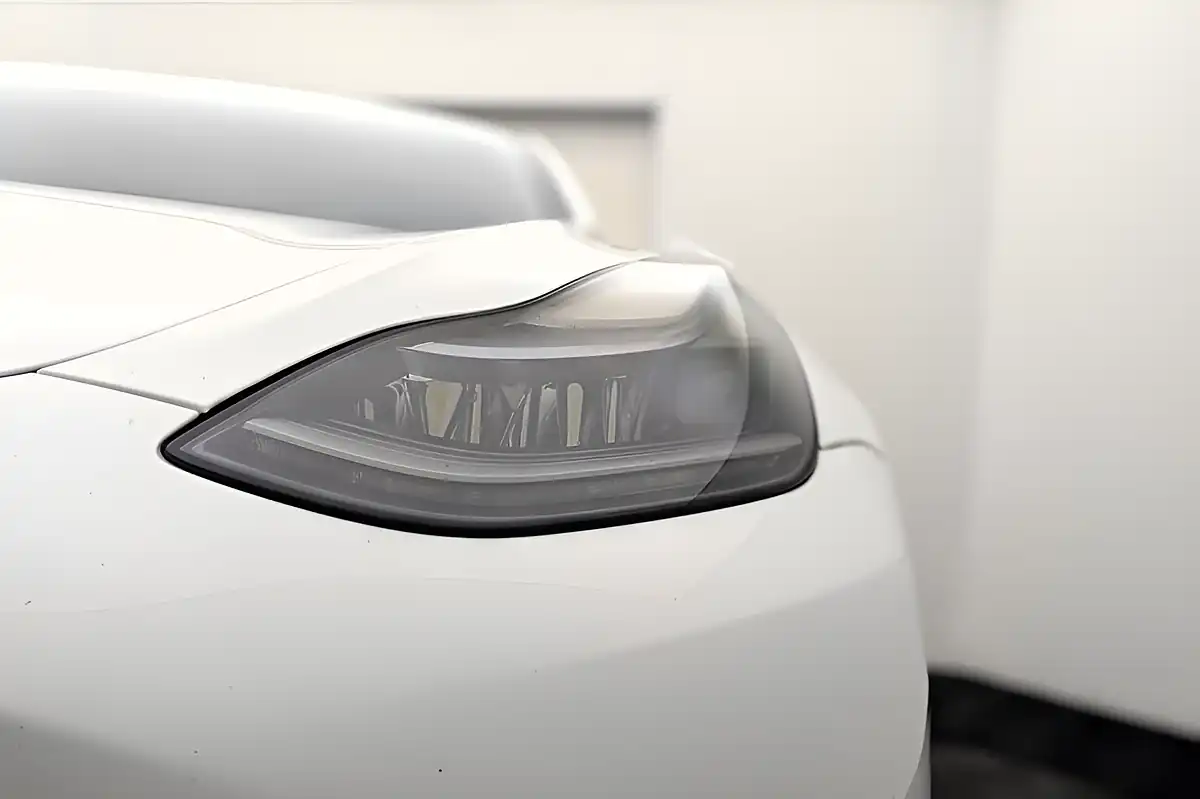 Used 2021 Tesla Model 3 Long Range White - Interior and Exterior details 17