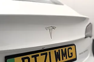 Used 2021 Tesla Model 3 Long Range White - Interior and Exterior details 18