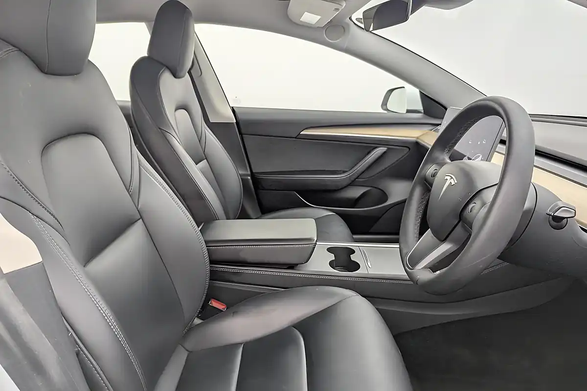Used 2021 Tesla Model 3 Long Range White - Interior and Exterior details 2
