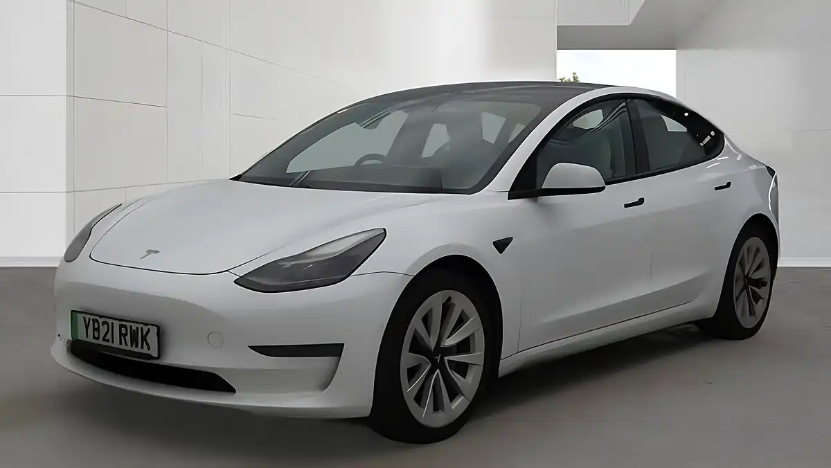 Used 2021 Tesla Model 3 Long Range White - Interior and Exterior details 2