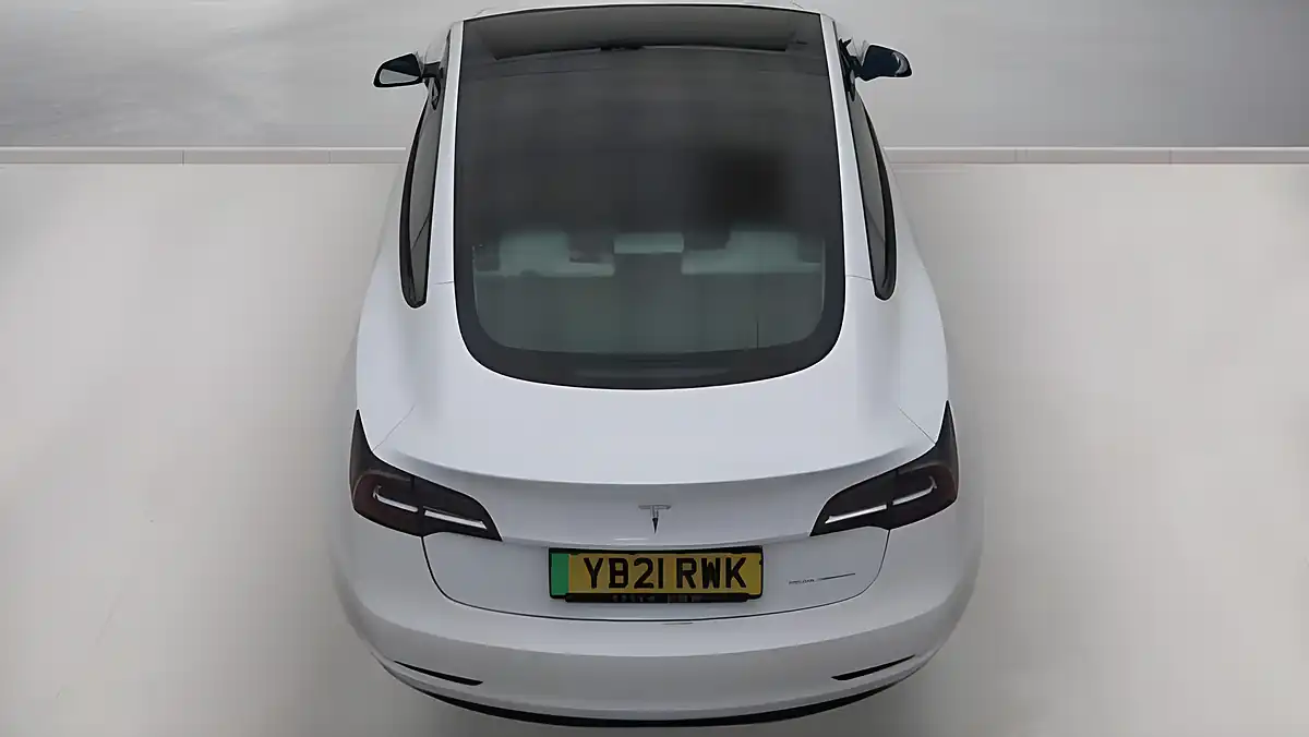 Used 2021 Tesla Model 3 Long Range White - Interior and Exterior details 7