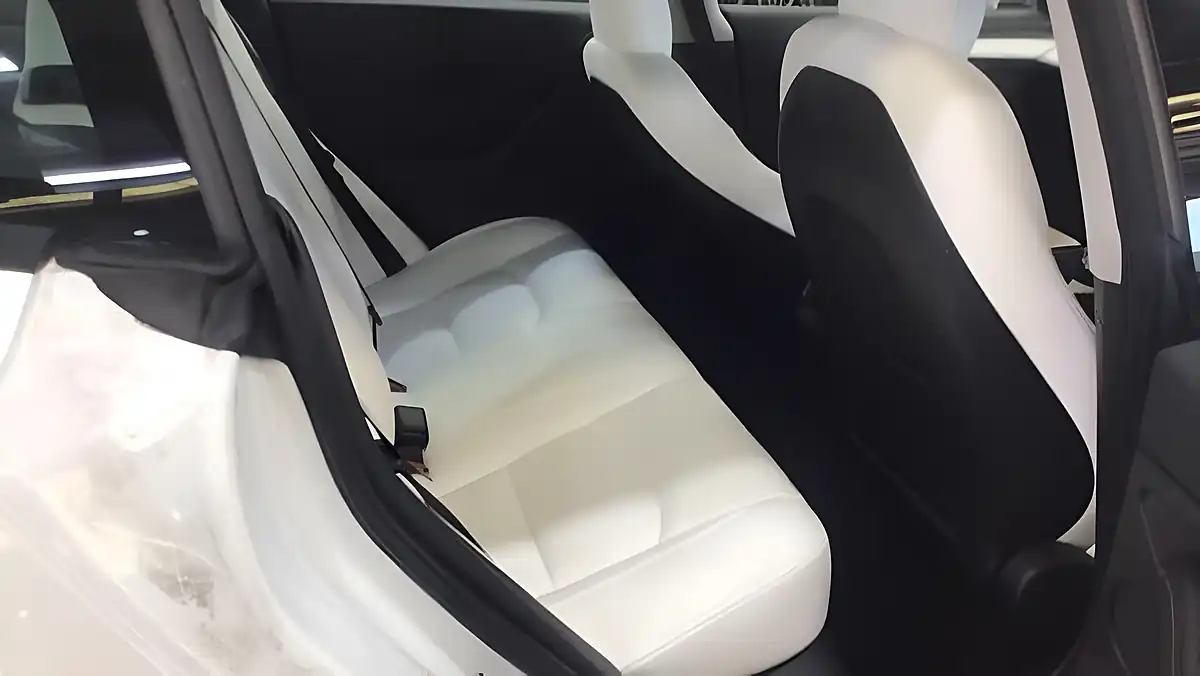 Used 2021 Tesla Model 3 Long Range White - Interior and Exterior details 9