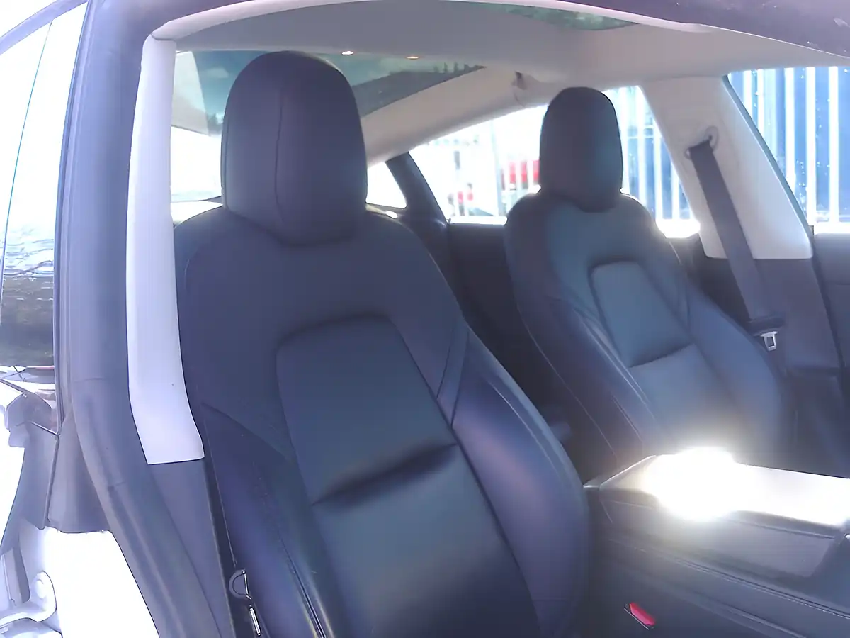 Used 2021 Tesla Model 3 Long Range White - Interior and Exterior details 15