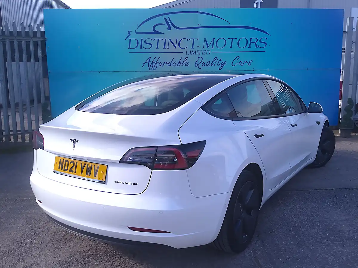 Used 2021 Tesla Model 3 Long Range White - Interior and Exterior details 6