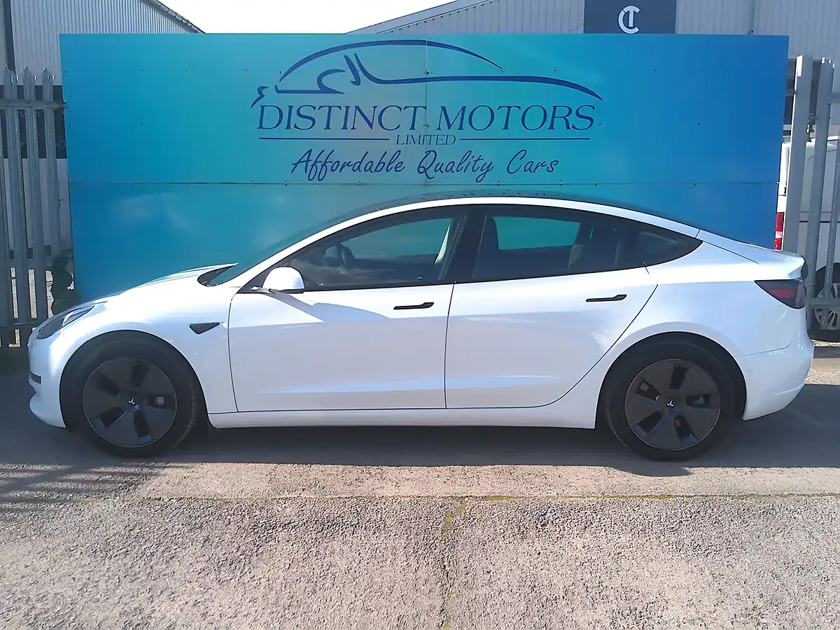 Used 2021 Tesla Model 3 Long Range White - Interior and Exterior details 7