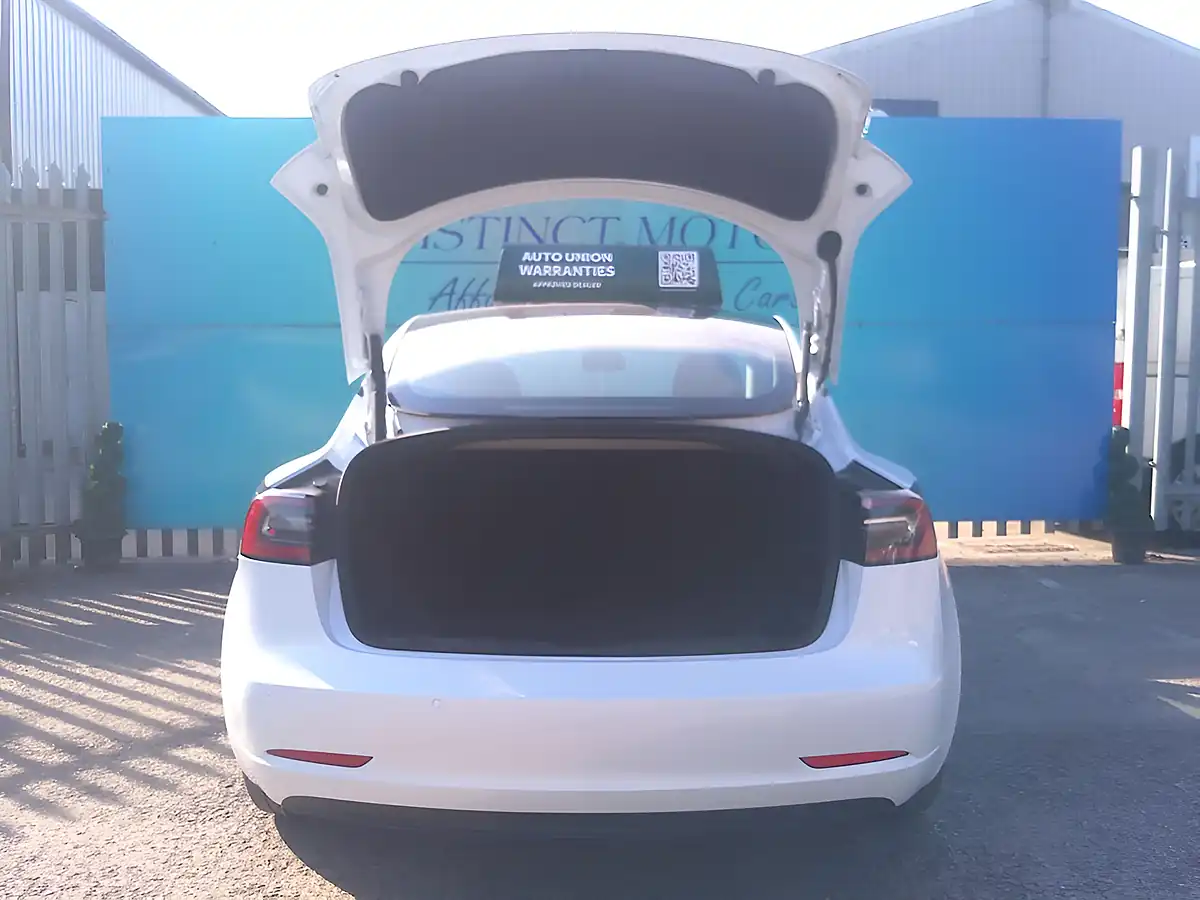 Used 2021 Tesla Model 3 Long Range White - Interior and Exterior details 18