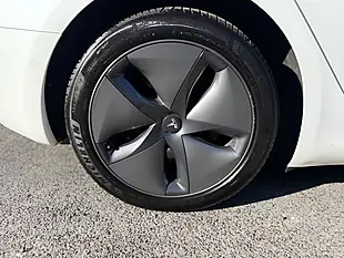 Used 2021 Tesla Model 3 Long Range White - Interior and Exterior details 18