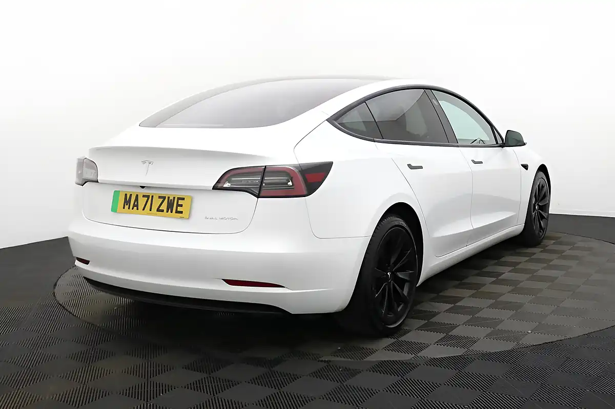 Used 2021 Tesla Model 3 Long Range White - Interior and Exterior details 4