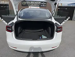 Used 2021 Tesla Model 3 Long Range White - Interior and Exterior details 13