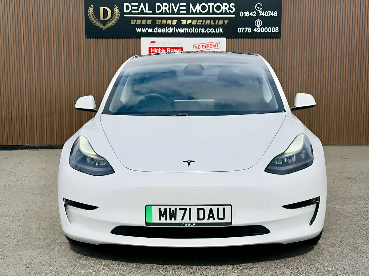 Used 2021 Tesla Model 3 Long Range White - Interior and Exterior details 2