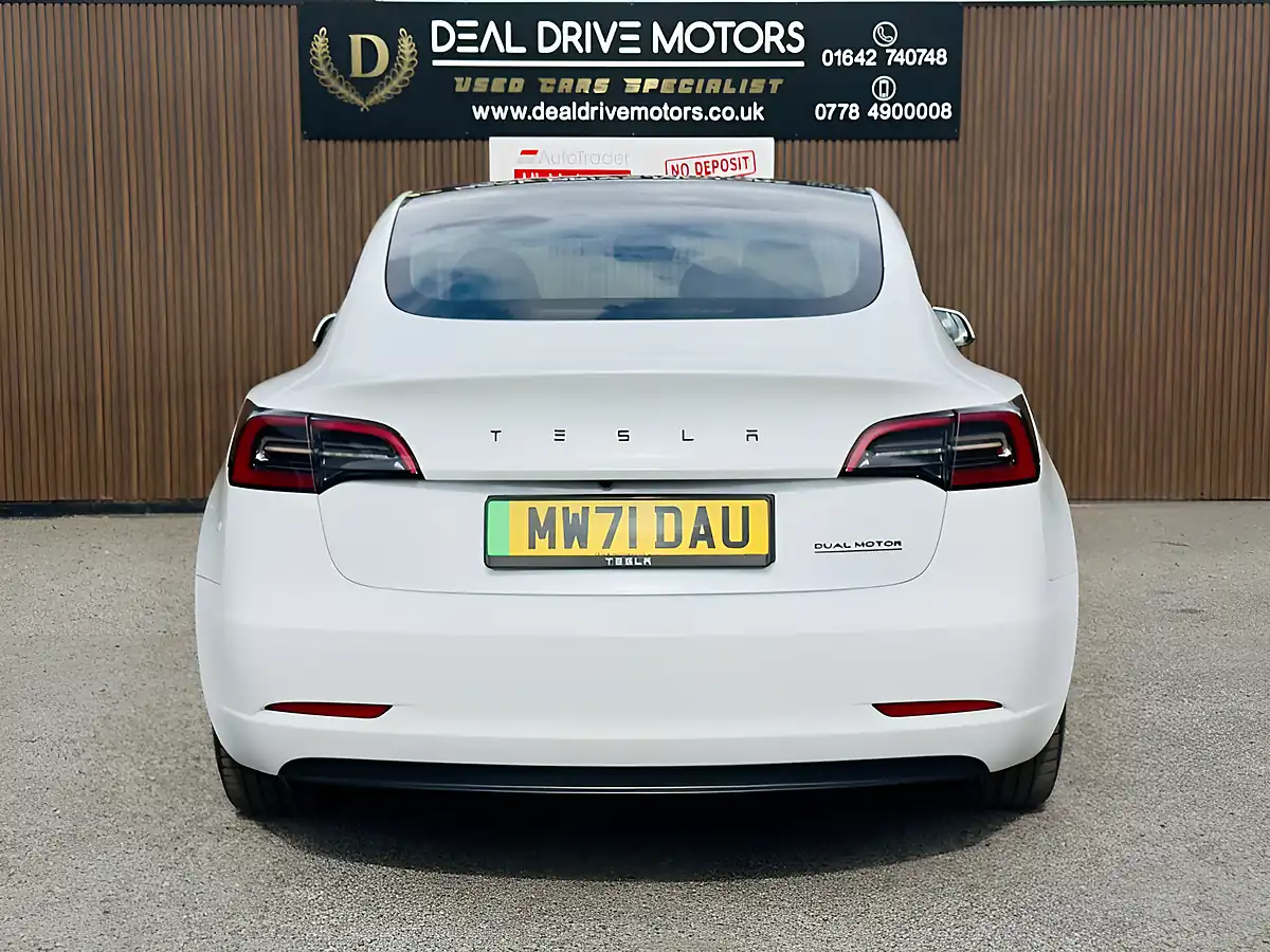 Used 2021 Tesla Model 3 Long Range White - Interior and Exterior details 6