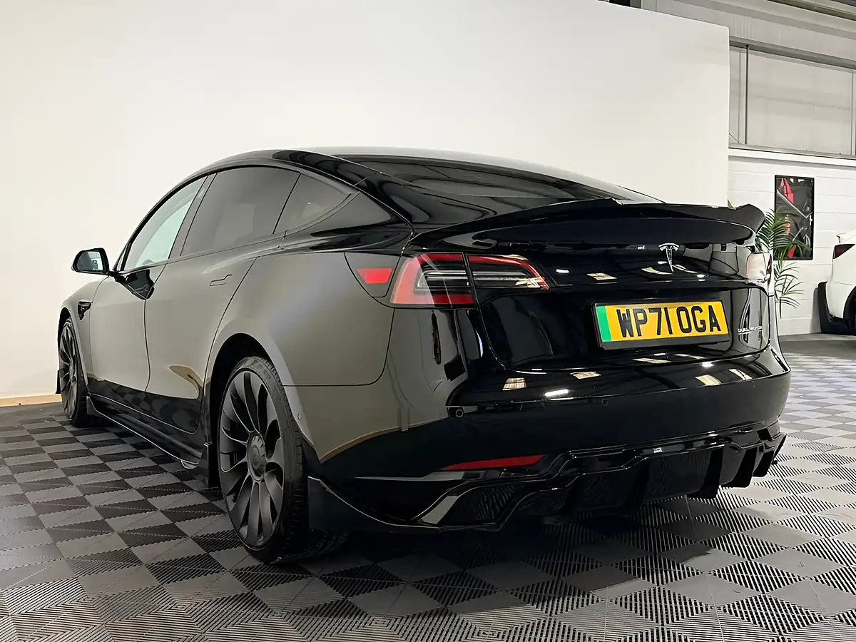 Used 2021 Tesla Model 3 Performance Black - Interior and Exterior details 17