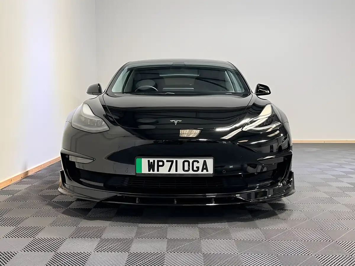 Used 2021 Tesla Model 3 Performance Black - Interior and Exterior details 7