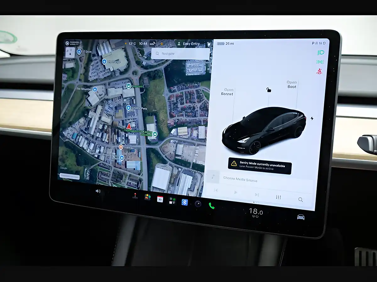 Used 2021 Tesla Model 3 Performance Black - Interior and Exterior details 18
