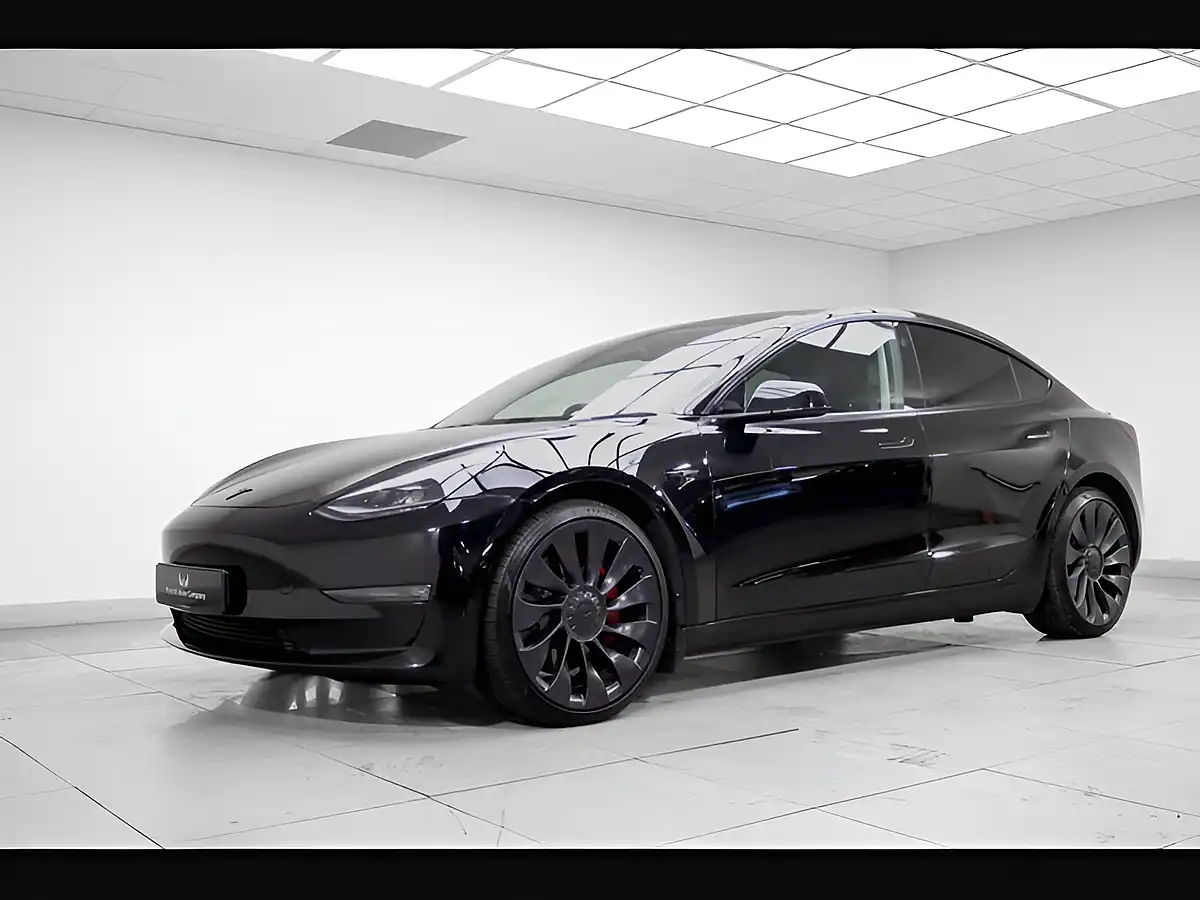Used 2021 Tesla Model 3 Performance Black - Interior and Exterior details 3