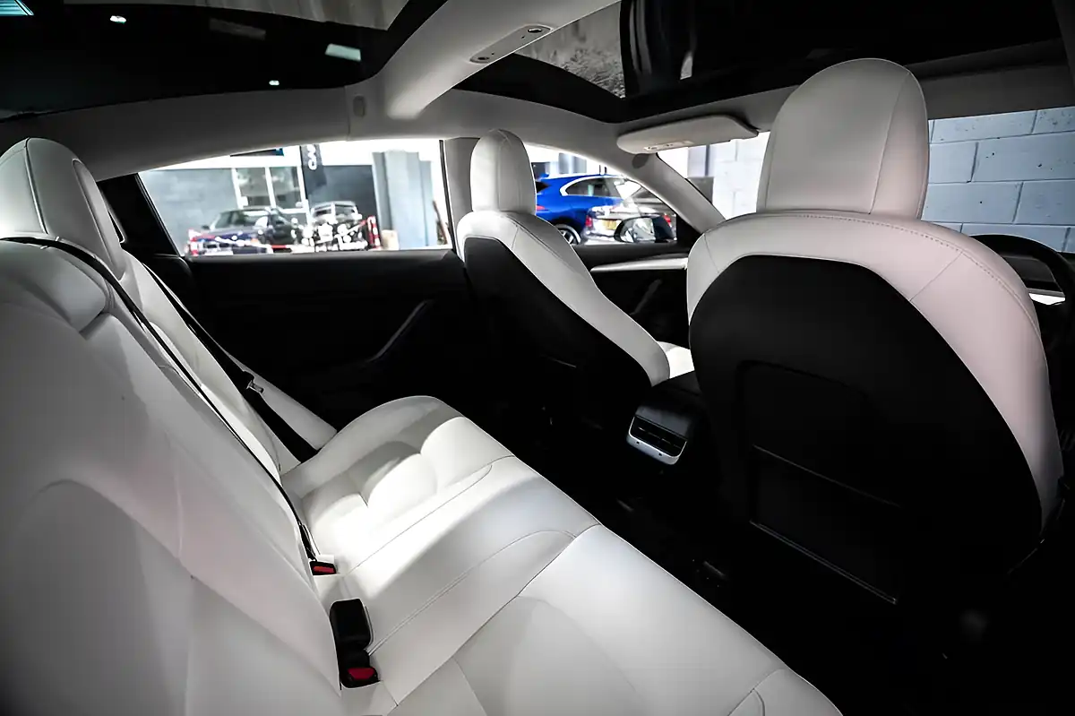 Used 2021 Tesla Model 3 Performance Blue - Interior and Exterior details 16