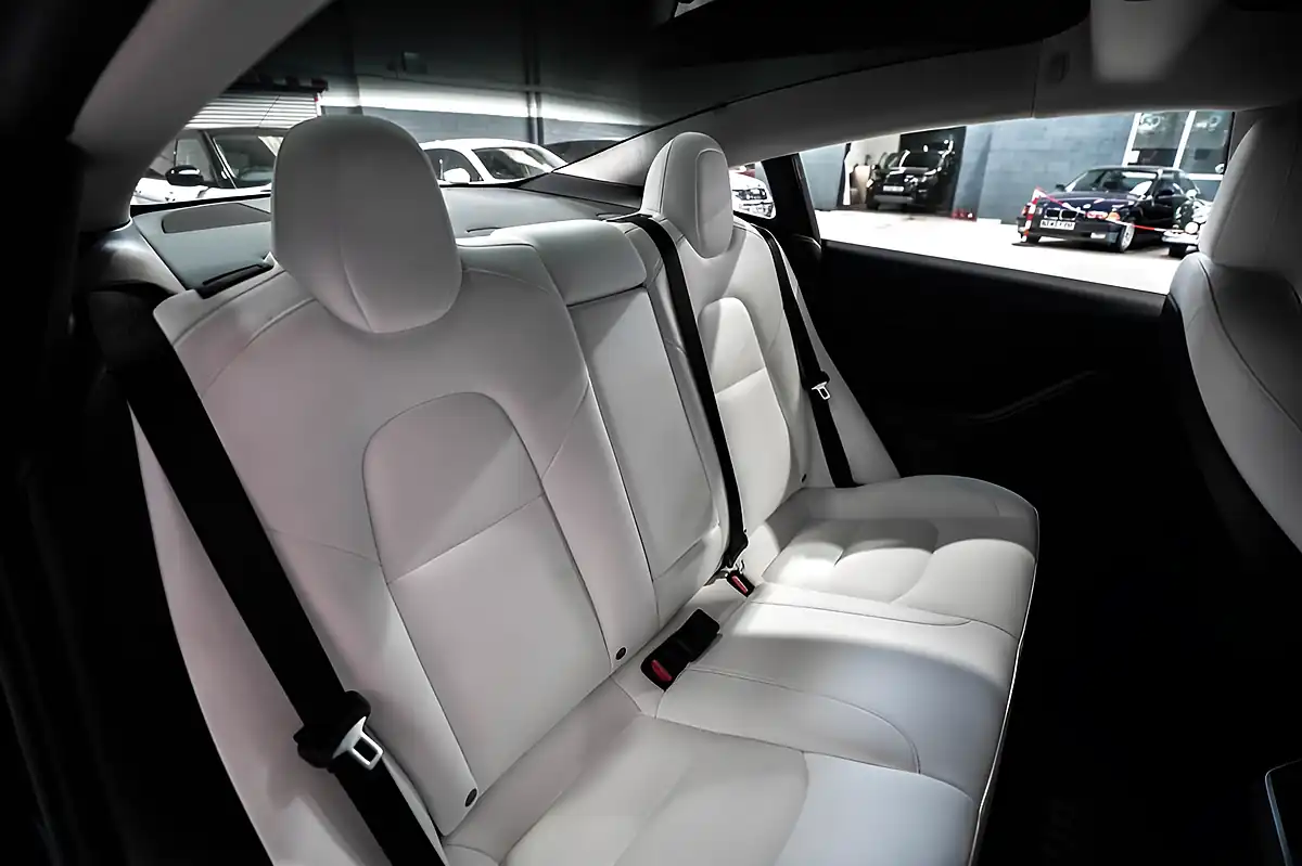 Used 2021 Tesla Model 3 Performance Blue - Interior and Exterior details 17