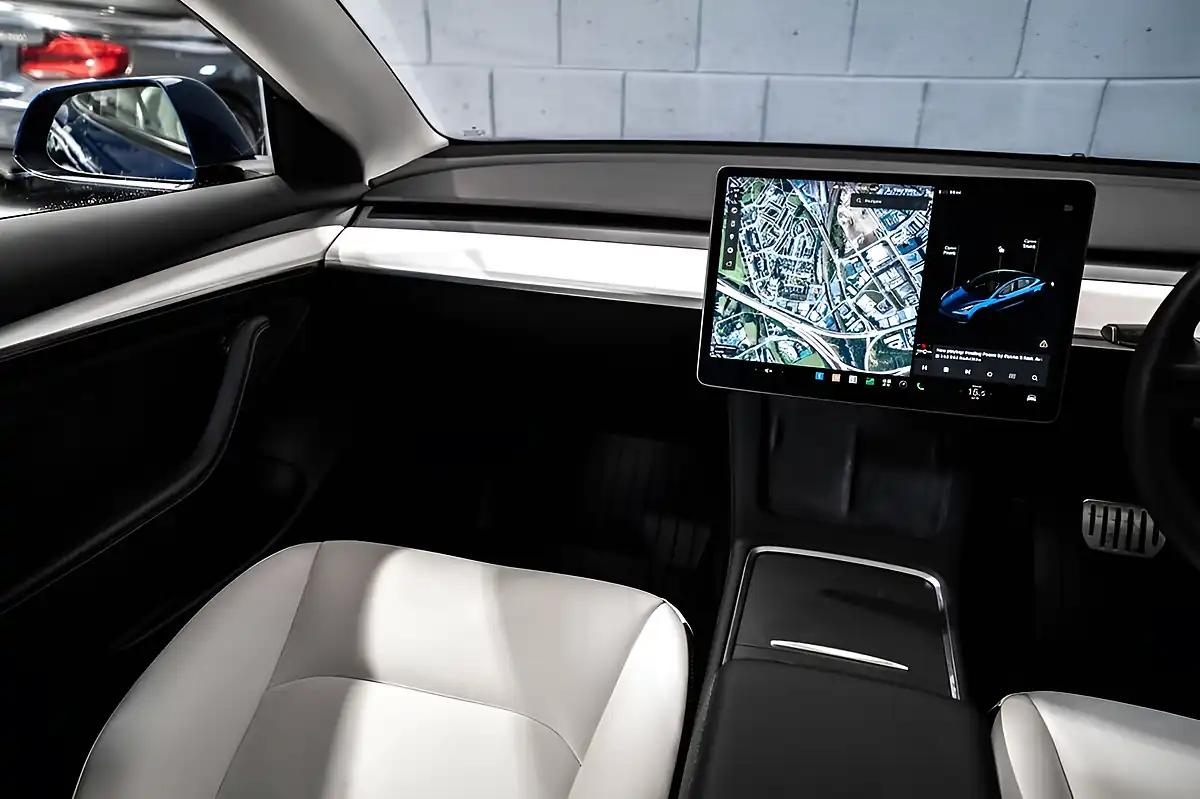 Used 2021 Tesla Model 3 Performance Blue - Interior and Exterior details 18