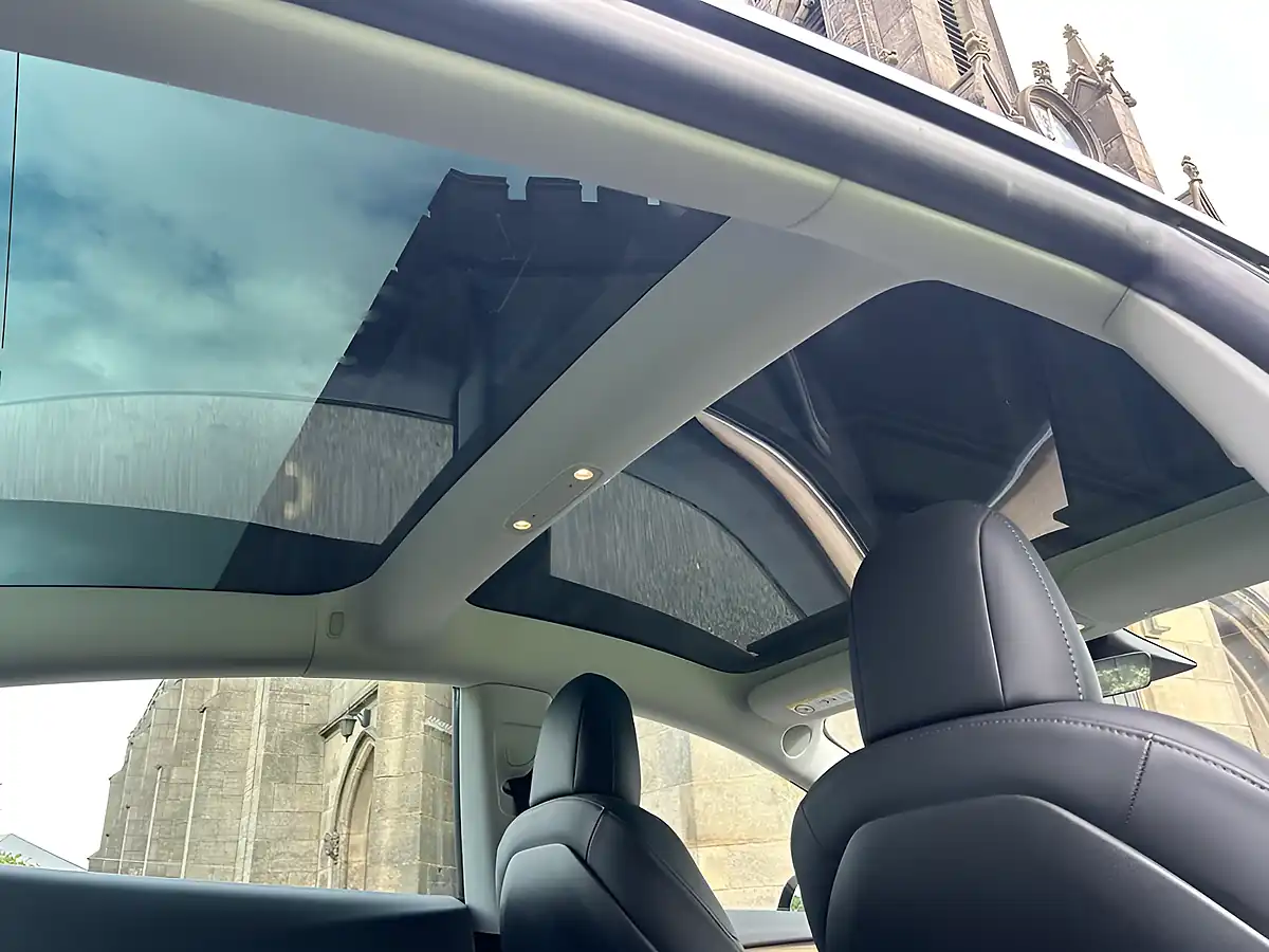 Used 2021 Tesla Model 3 Performance Grey - Interior and Exterior details 8