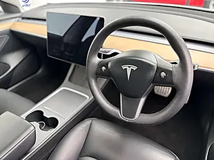 Used 2021 Tesla Model 3 Performance Pearl White - Interior and Exterior details 10