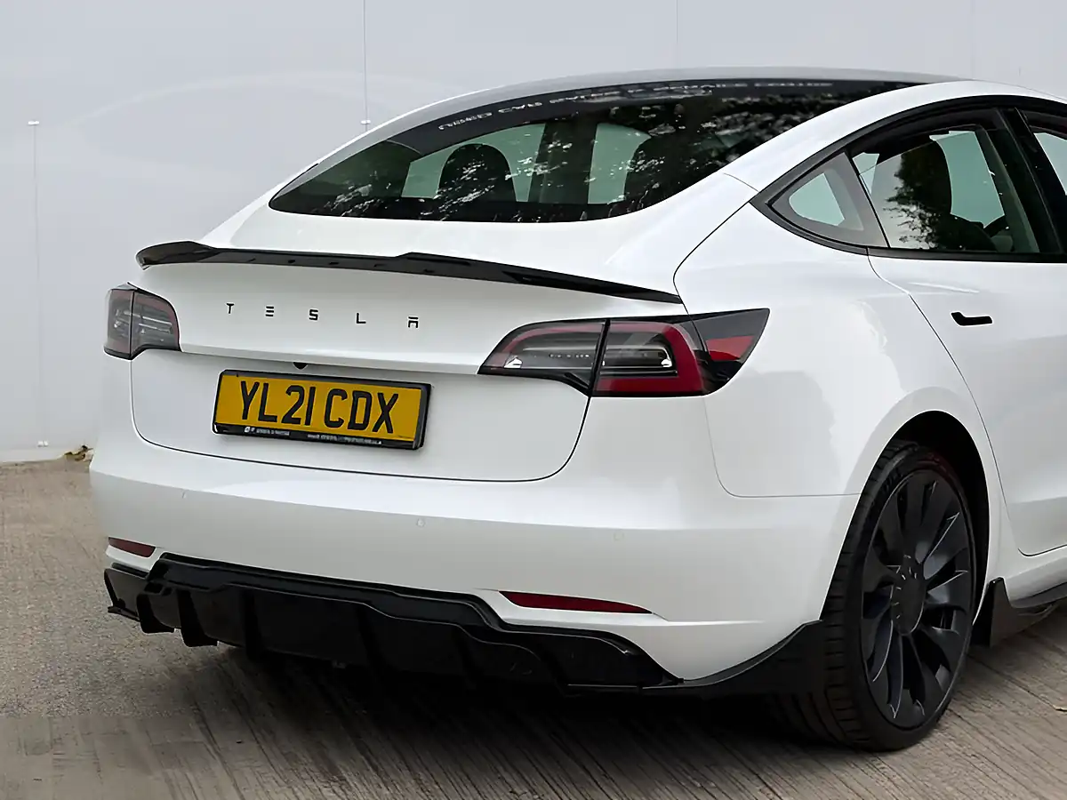 Used 2021 Tesla Model 3 Performance Pearl White - Interior and Exterior details 13