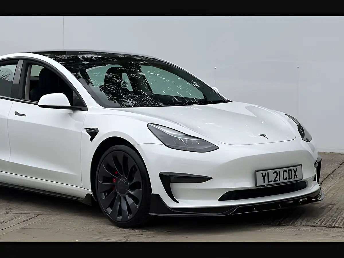 Used 2021 Tesla Model 3 Performance Pearl White - Interior and Exterior details 2