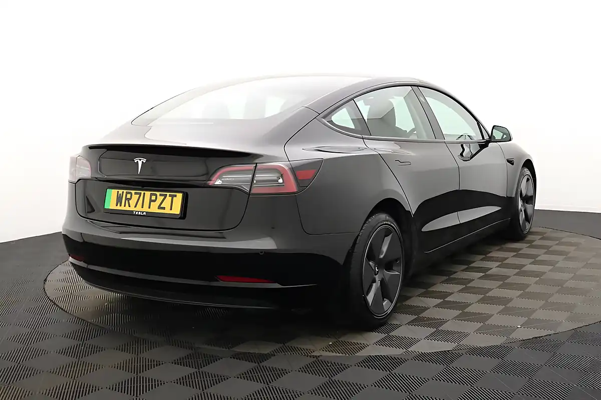 Used 2021 Tesla Model 3 Standard Range Plus Black - Interior and Exterior details 4