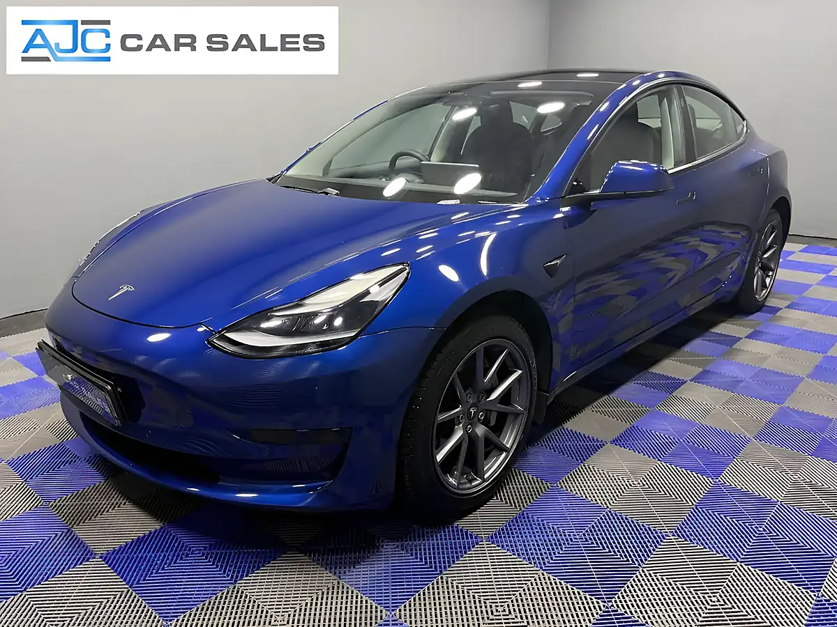 Used 2021 Tesla Model 3 Standard Range Plus Deep Blue - Front View