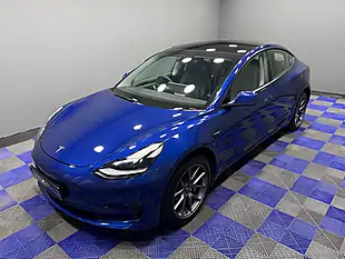 Used 2021 Tesla Model 3 Standard Range Plus Deep Blue - Interior and Exterior details 11