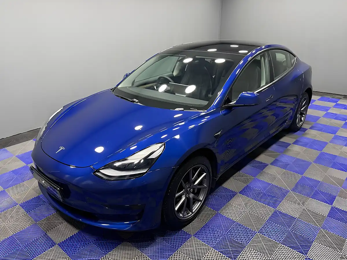 Used 2021 Tesla Model 3 Standard Range Plus Deep Blue - Interior and Exterior details 11