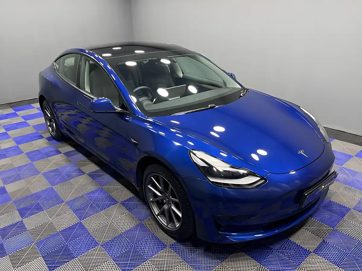 Used 2021 Tesla Model 3 Standard Range Plus Deep Blue - Interior and Exterior details 15