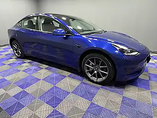 Used 2021 Tesla Model 3 Standard Range Plus Deep Blue - Interior and Exterior details 7