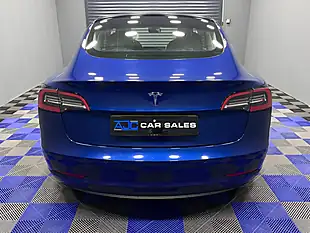Used 2021 Tesla Model 3 Standard Range Plus Deep Blue - Interior and Exterior details 8