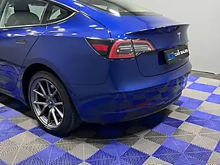 Used 2021 Tesla Model 3 Standard Range Plus Deep Blue - Interior and Exterior details 9