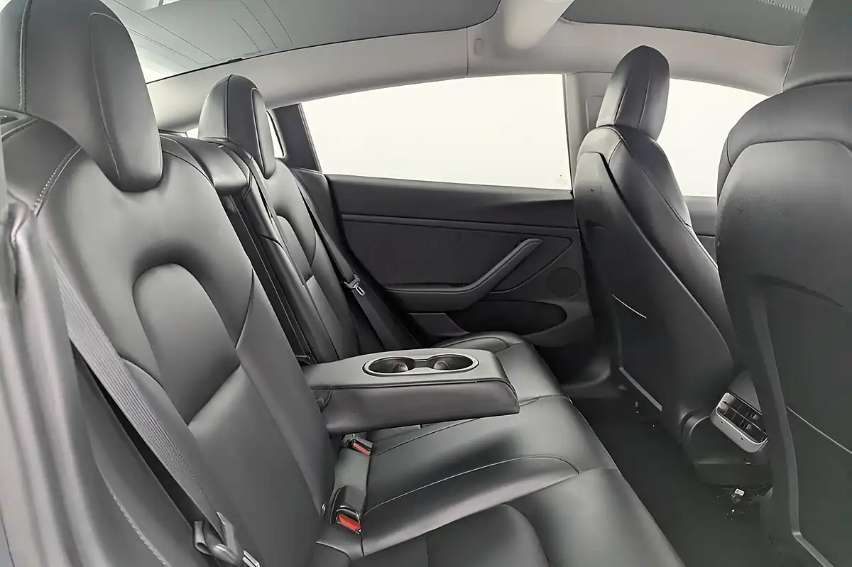 Used 2021 Tesla Model 3 Standard Range Plus Grey - Interior and Exterior details 10