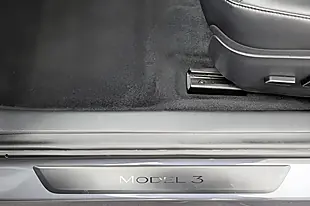 Used 2021 Tesla Model 3 Standard Range Plus Grey - Interior and Exterior details 14