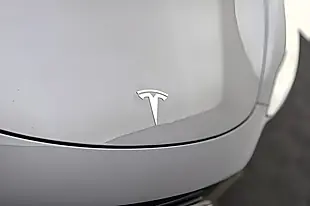 Used 2021 Tesla Model 3 Standard Range Plus Grey - Interior and Exterior details 17