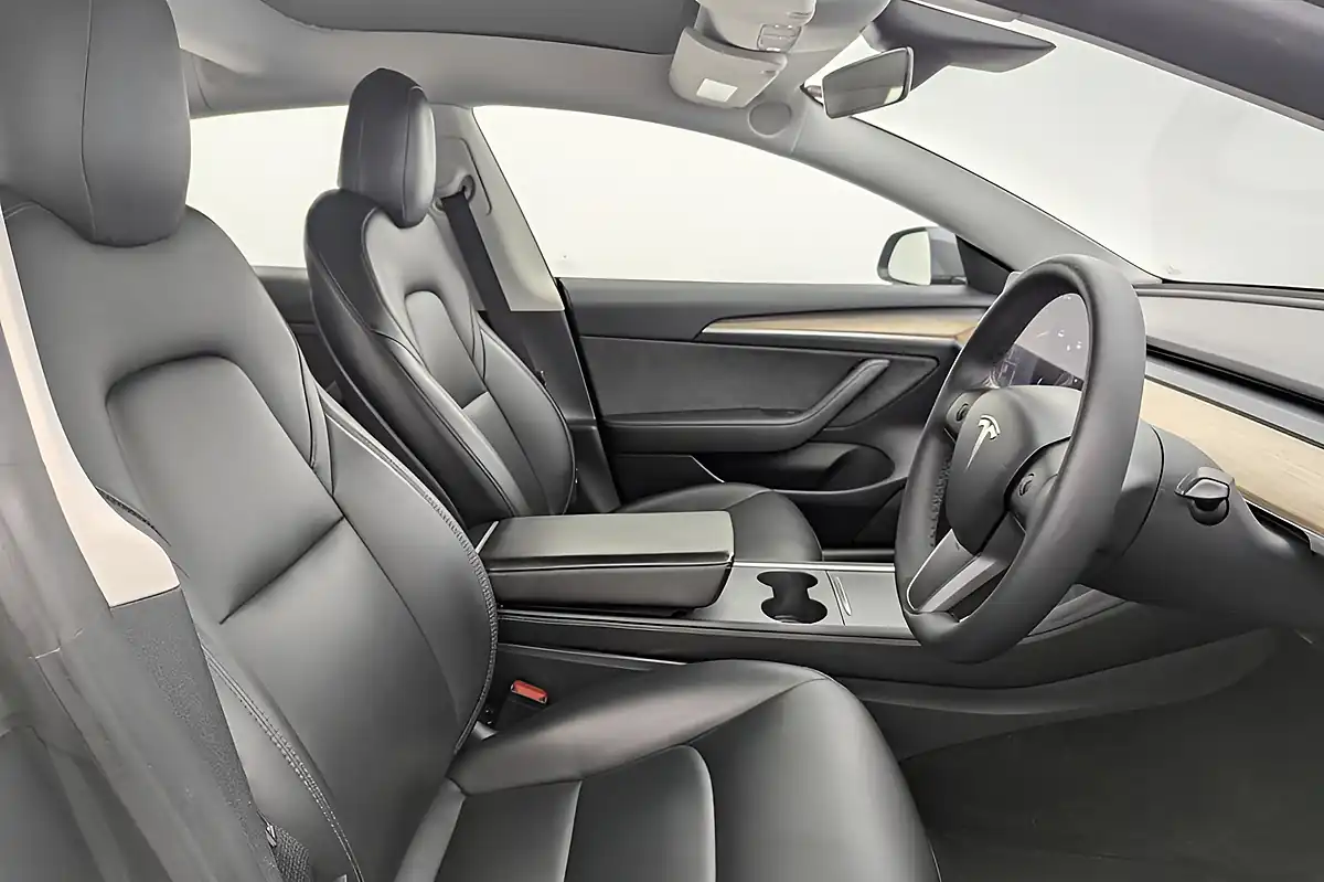 Used 2021 Tesla Model 3 Standard Range Plus Grey - Interior and Exterior details 2