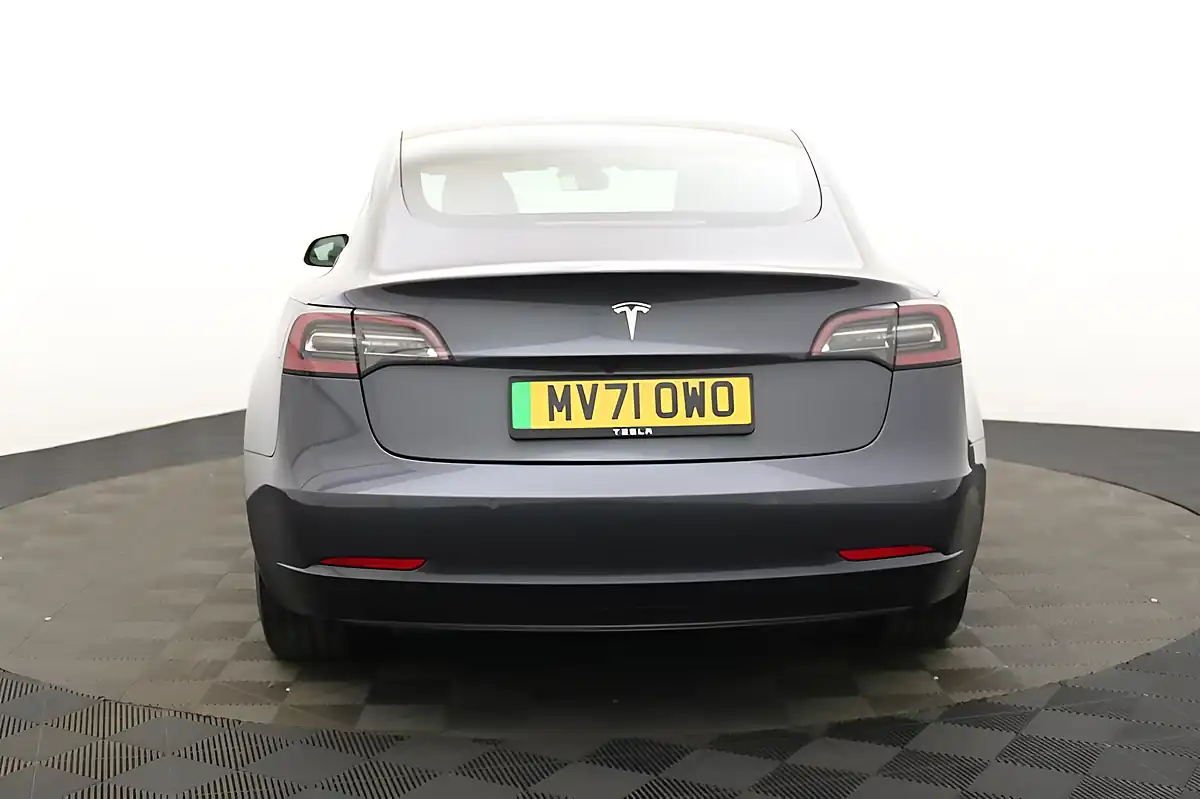 Used 2021 Tesla Model 3 Standard Range Plus Grey - Interior and Exterior details 4